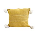 cojin-de-algodon-amarillo-con-lineas-plateadas-y-pompones-blancos-3
