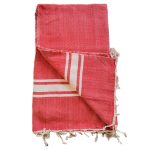 Manta delgada Roja con flecos blancos