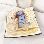 plato-pintado-a-mano---2-mujeres-en-asilah-4