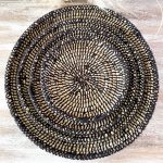 set-de-4-platos-de-fibra-natural-y-hilo-2